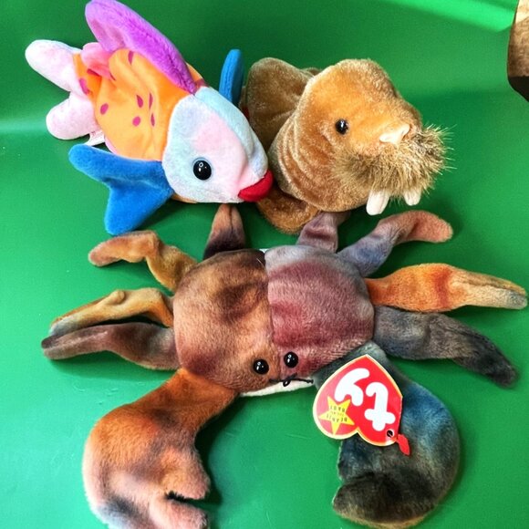 Ty Beanie Baby Lot of 6 Ocean Beanbag Plush Stuffed Animals Fish Walrus Crab 90s - Picture 9 of 15